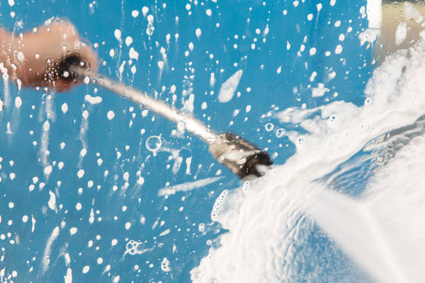 Best Fence Cleaning and Maintenance in De Kal, TX